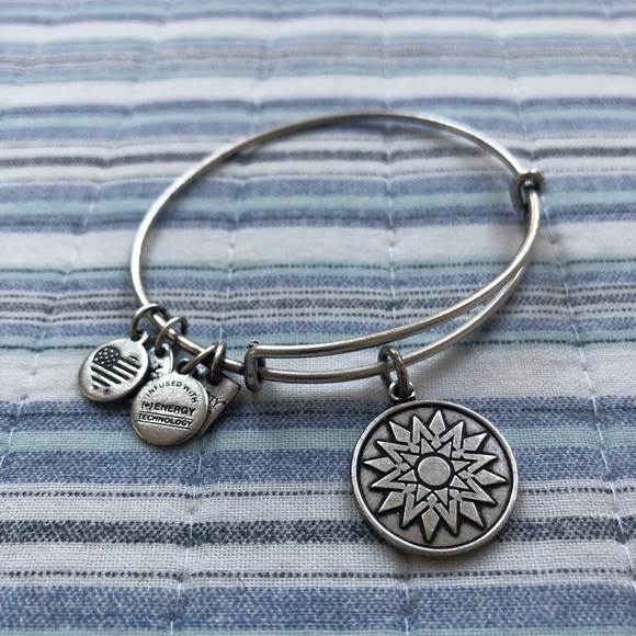 Alex and Ani - New Beginnings - Picture 1 of 2